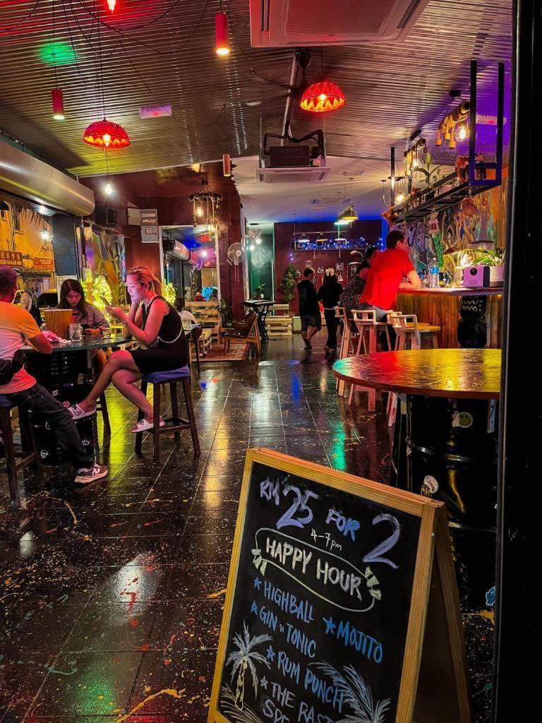 H2 Worldpackers , The Social Hotel Κότα Κιναμπαλού Εξωτερικό φωτογραφία